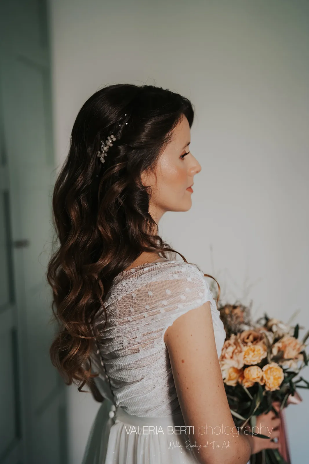 Ritratto di sposa con abito e trucco sposa realizzato a Padova
