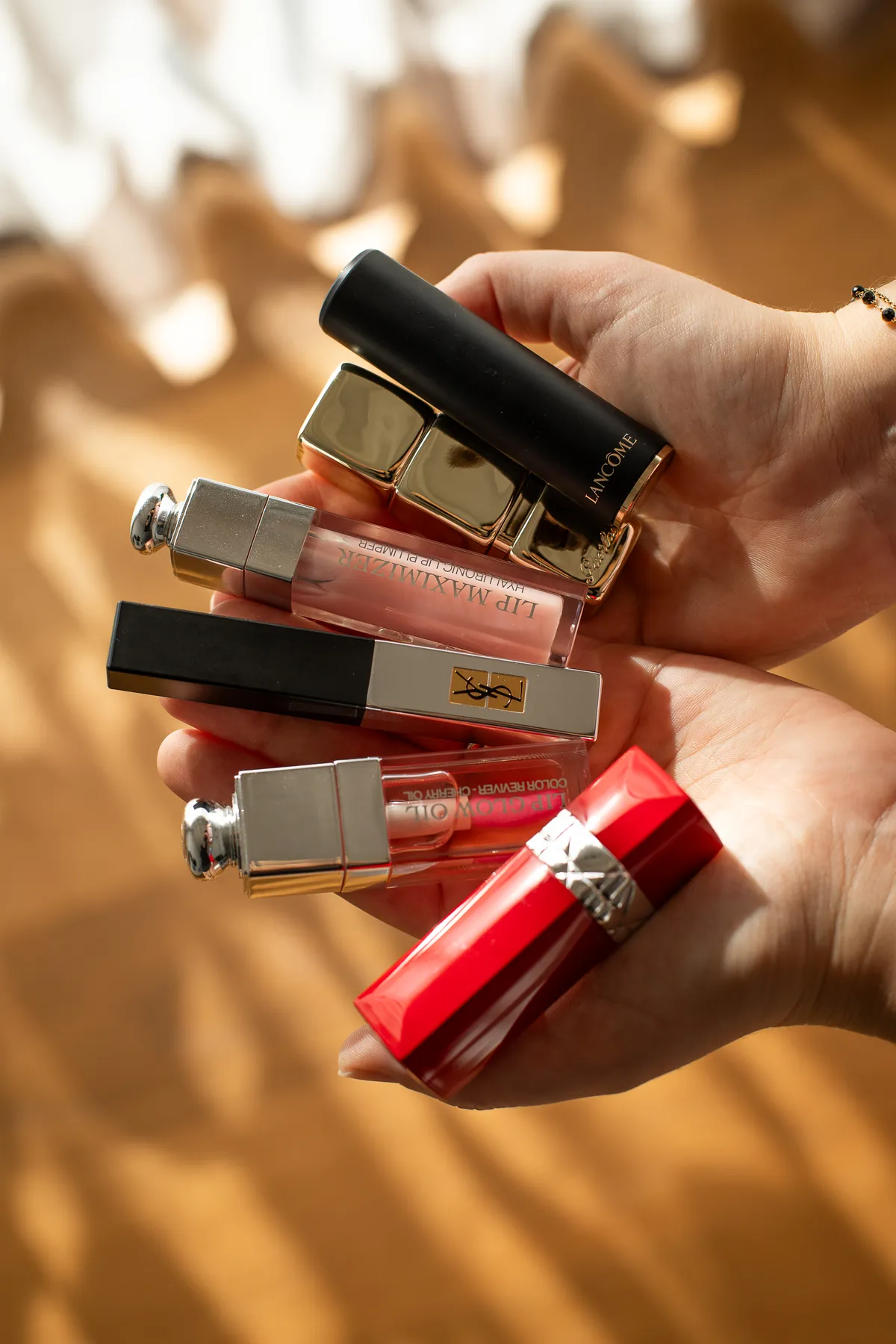 Prodotti per le labbra usati nelle lezioni di self makeup a Padova